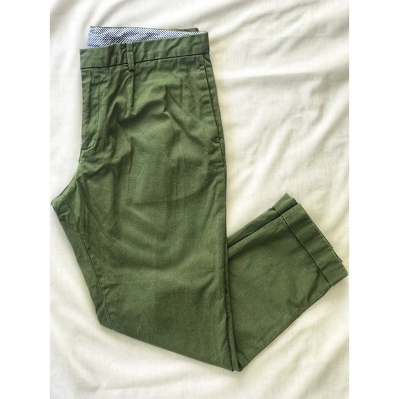Green Ankle length pants - Picture 2 of 5